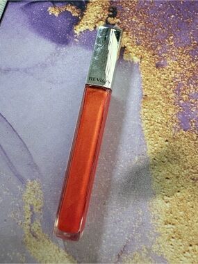 Revlon Shimmering Coral-Orange Lip Gloss